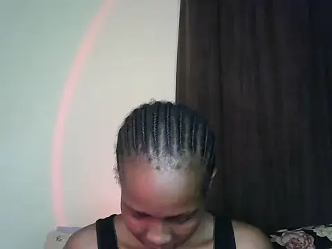 Chat +18 de Bella_cute01 ao vivo