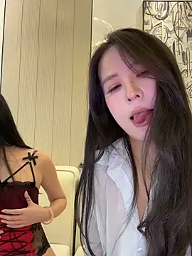 Онлайн чат XXX pupu_