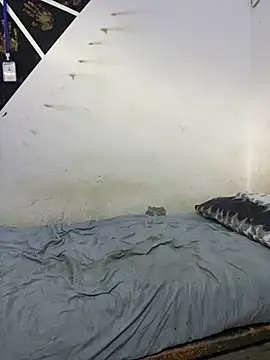 Jaydemasked webcam show