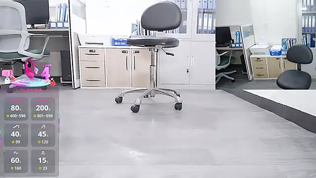 Saffron_10 即時 XXX 聊天