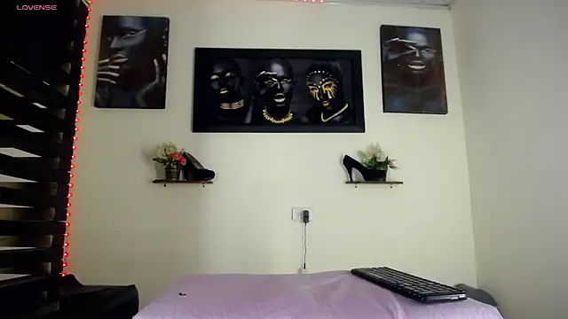 Chatroom XXX en direct de Tatoo_Noah