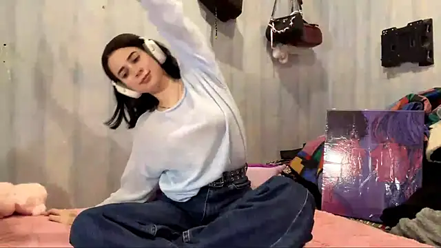 LanoraBilecki's Live XXX Chat