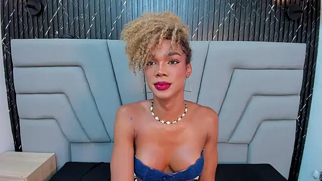 دردشة NaomiSteward الجنسية المباشرة