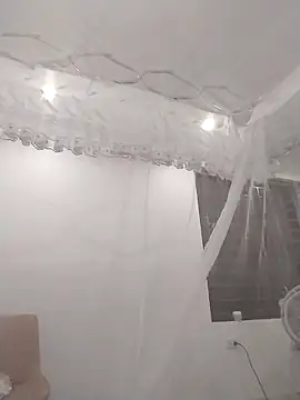 Moubie1 Chat XXX in diretta