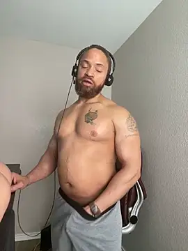 Fathero1time webkamerás műsora