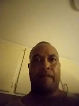 Show de Cayde36 na webcam