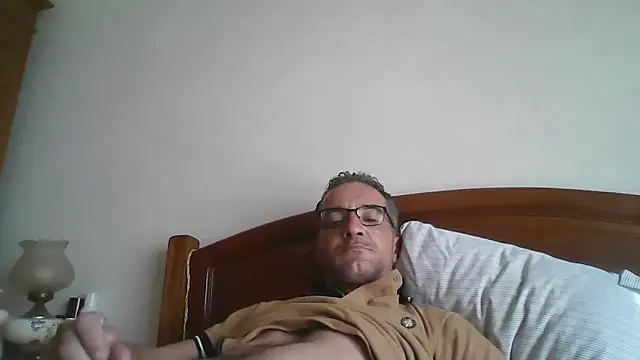 Chat +18 de CarlosRocha73 ao vivo