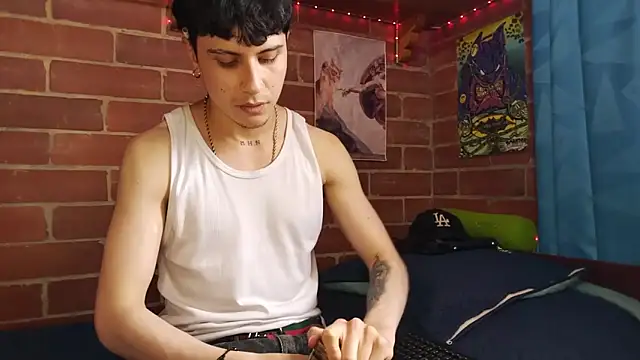 PaulDamico Live XXX-Chat