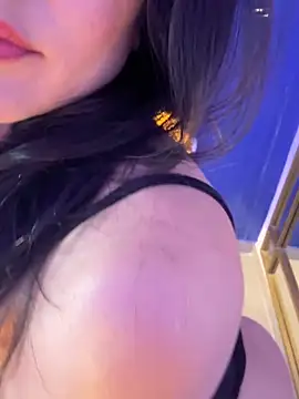 mahia_queen লাইভ XXX চ্যাট