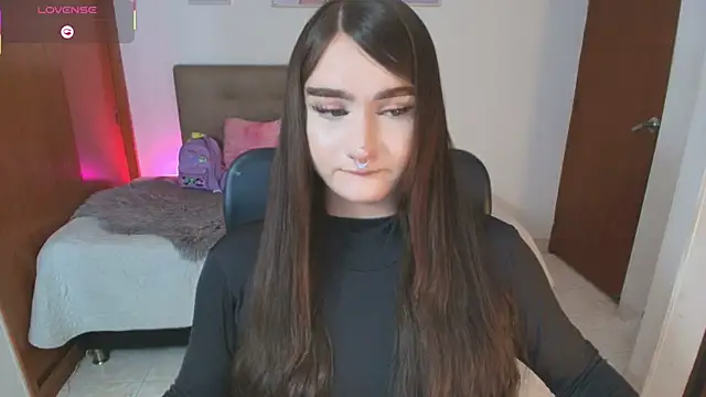 Miley_Baker 现场XXX聊天