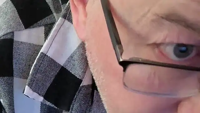 Pokazy przed kamerką – cumloverboyxx69