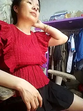 Онлайн чат XXX Ivy_Trix2