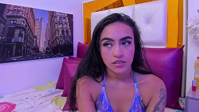 Leslie_Bussh_'s Live XXX Chat