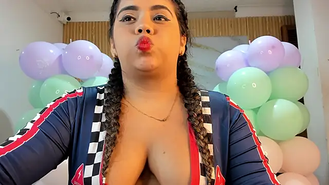 samy_19_ Adlı Modelin Canlı XXX Sohbeti