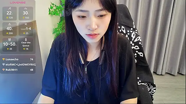 su_ning Adlı Modelin Canlı XXX Sohbeti