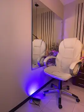 AlyssaRay Adlı Modelin Canlı XXX Sohbeti