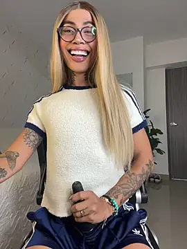 miss_tatiana_: вебкам-шоу