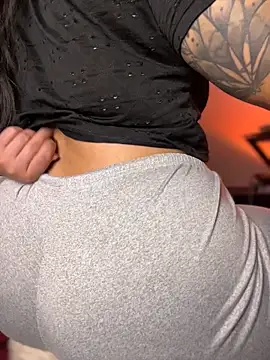 JulianaCastillo – Live XXX-chat