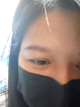 StrayedForename – Live XXX-chat