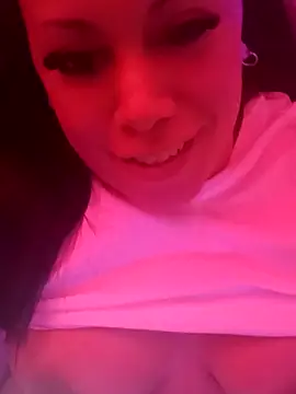 Chat XXX en directo de daaibabyxxx