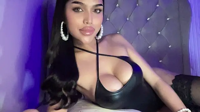 KhendraBrown Show Webcam