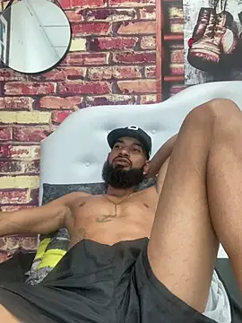 Pokazy przed kamerką – Damian_Shakur