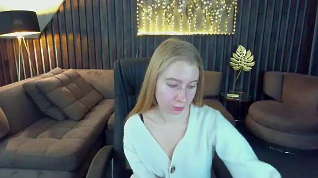 Alina_Blonden Live XXX chat