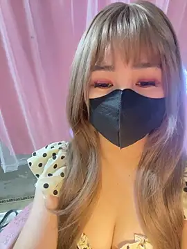 -Violet-t Adlı Modelin Web Kamerası Şovu