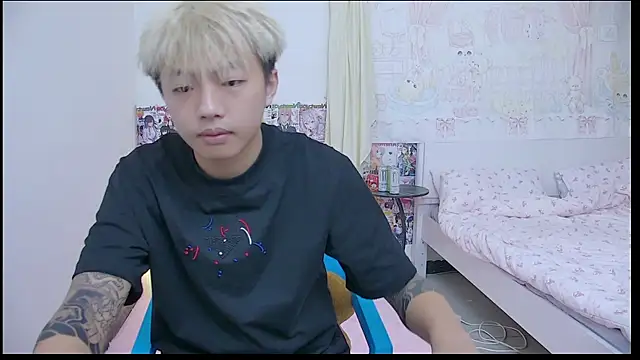 Chocolates-001 Live XXX Chat