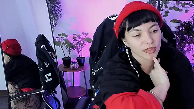 دردشة NeoGeisha الجنسية المباشرة