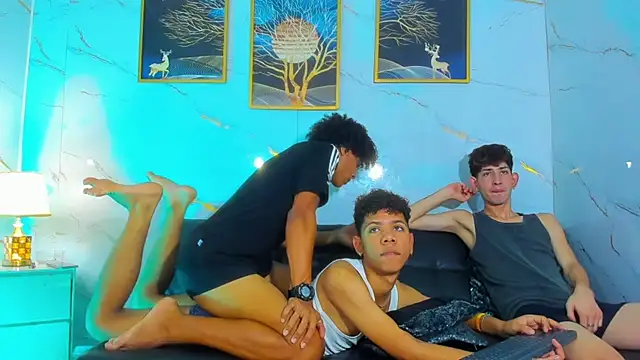 Spicy_guys webkamerás műsora