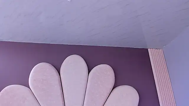 MeganR_'s Live XXX Chat