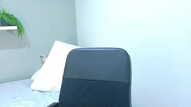 AmmyRouse__'s Live XXX Chat