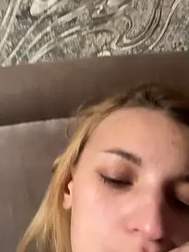 SashaPri's Live XXX Chat