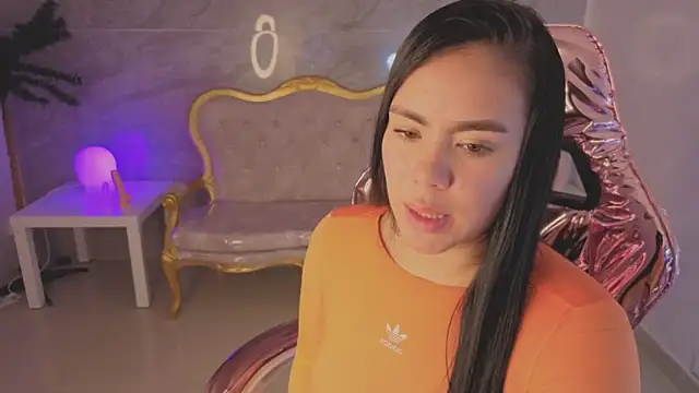 nati06_s' Live XXX Chat