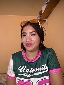 Itze_Mua Chat XXX in diretta