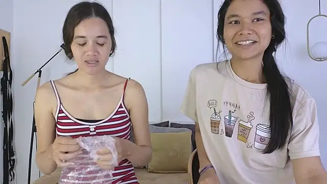 sexychanell_18's Live XXX Chat