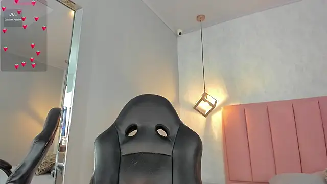 SUNNYCYRUS 现场XXX聊天