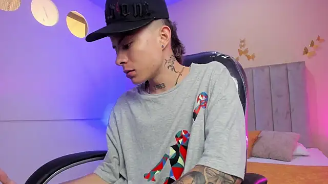 Nascary_Foxのウェブカメラショー