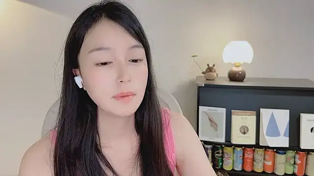 Onechestnut: απευθείας συνομιλία ΧΧΧ