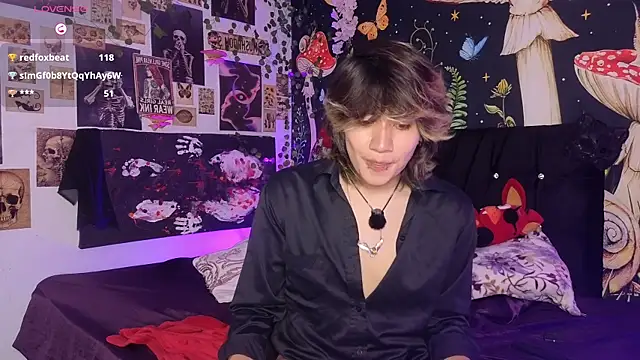 Show modela Noah_blackwood na web-kameri