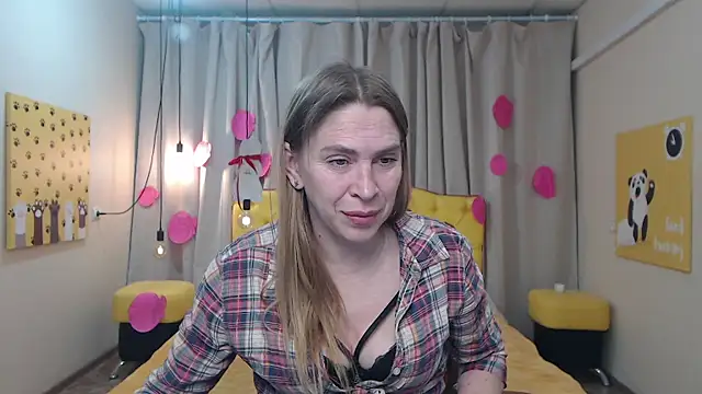 TessaDaybreak 即時 XXX 聊天