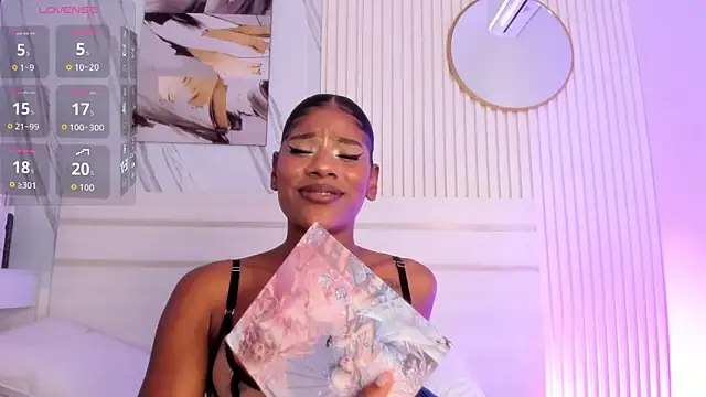 Afro_Luna Live XXX-chat