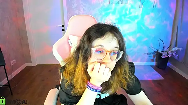 แชท XXX สดของ Aleks-caster