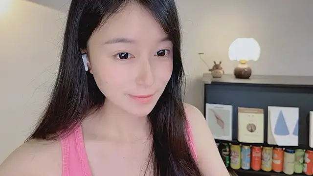 Chat +18 de Onechestnut ao vivo