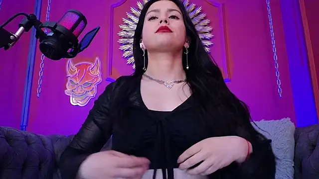 Chat +18 de Julieta_Russell ao vivo