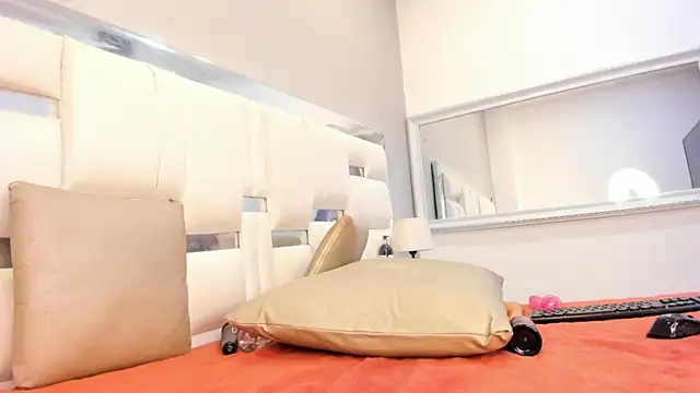 Eva_Johnss – Live XXX-chat