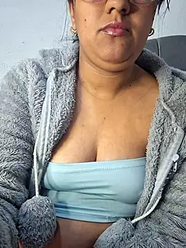 ZaidaWet Chat XXX live