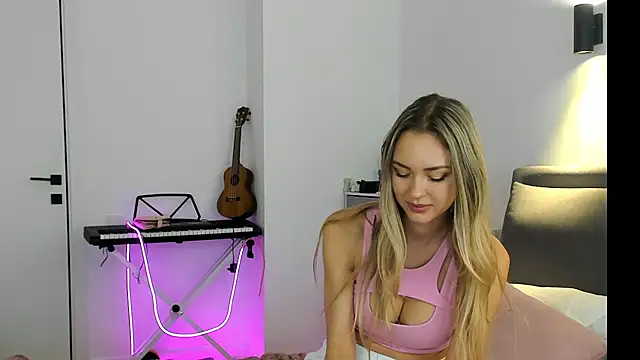 Kelly__Gray 现场XXX聊天