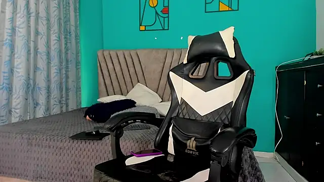 Chatroom XXX en direct de Maikol_Ortiz